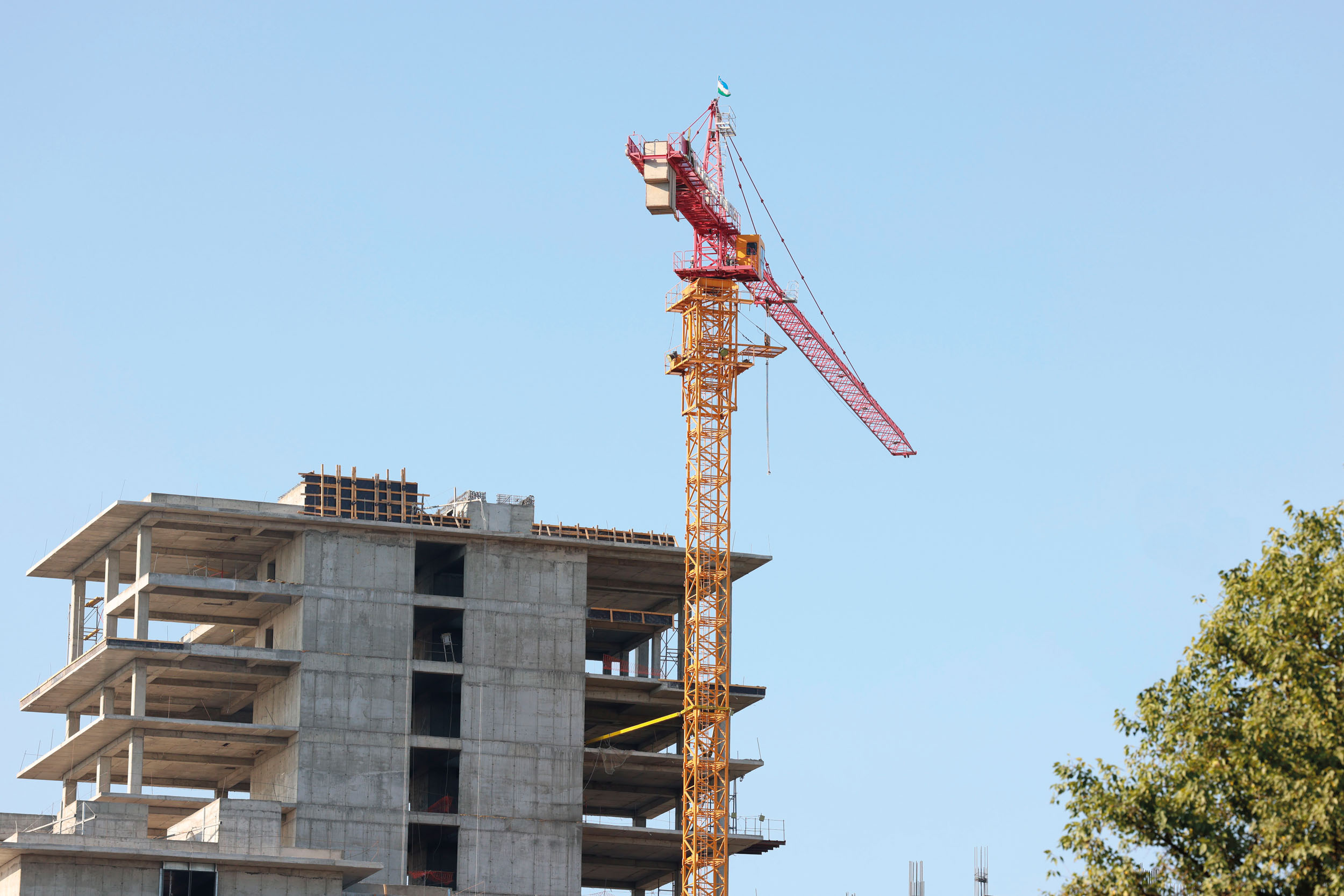 COSTRUIRE LOCALE, CREARE VALORE